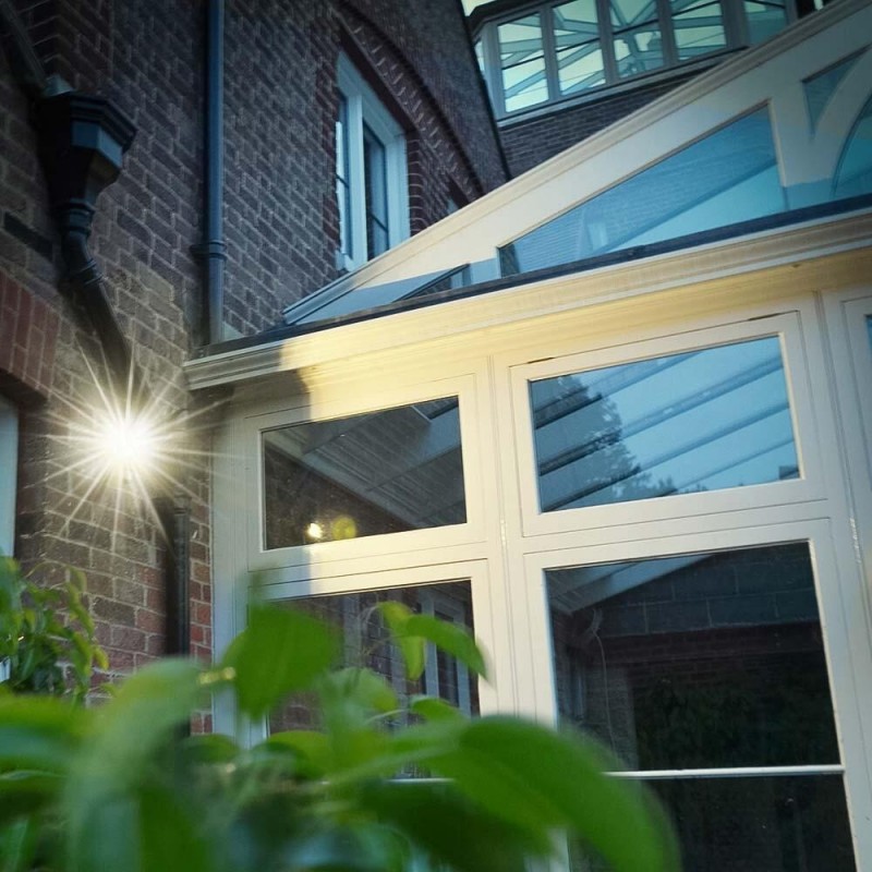 Evo PRO solcellsstrålkastare 700 lumen