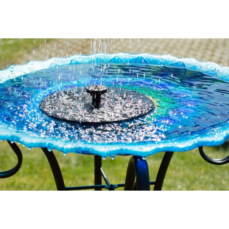 Flytande solcellsfontän