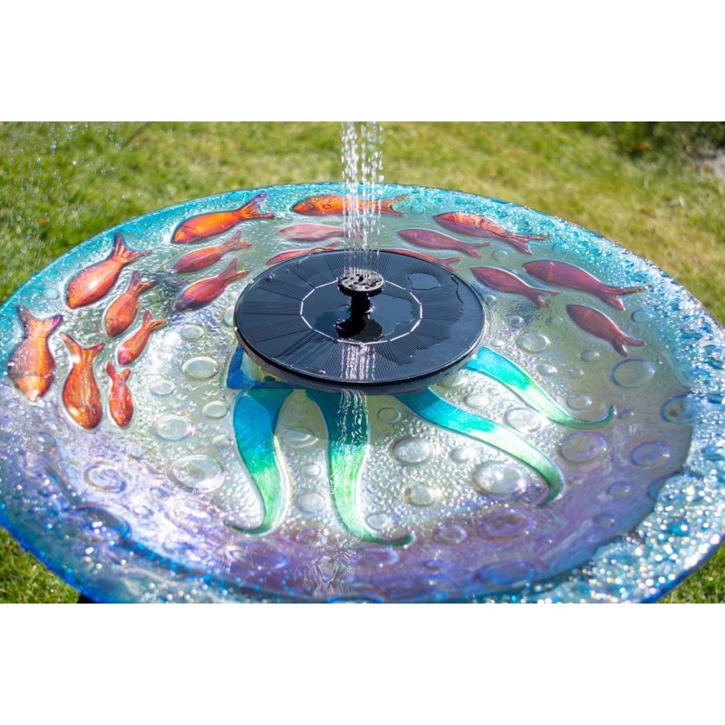 Flytande solcellsfontän