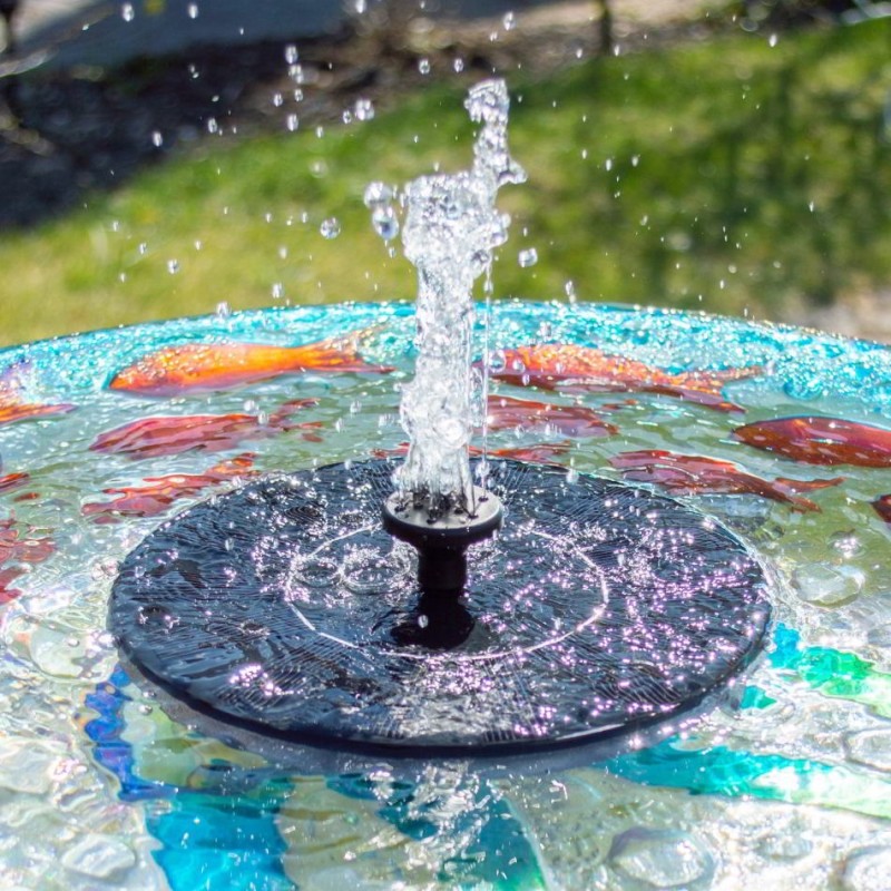 Flytande solcellsfontän