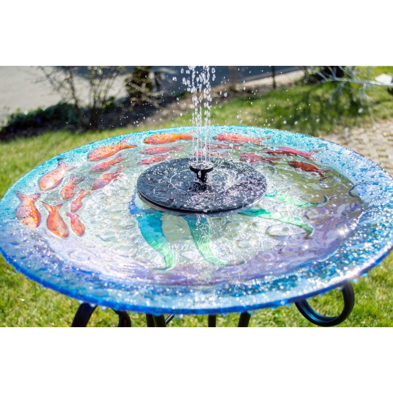 Flytande solcellsfontän