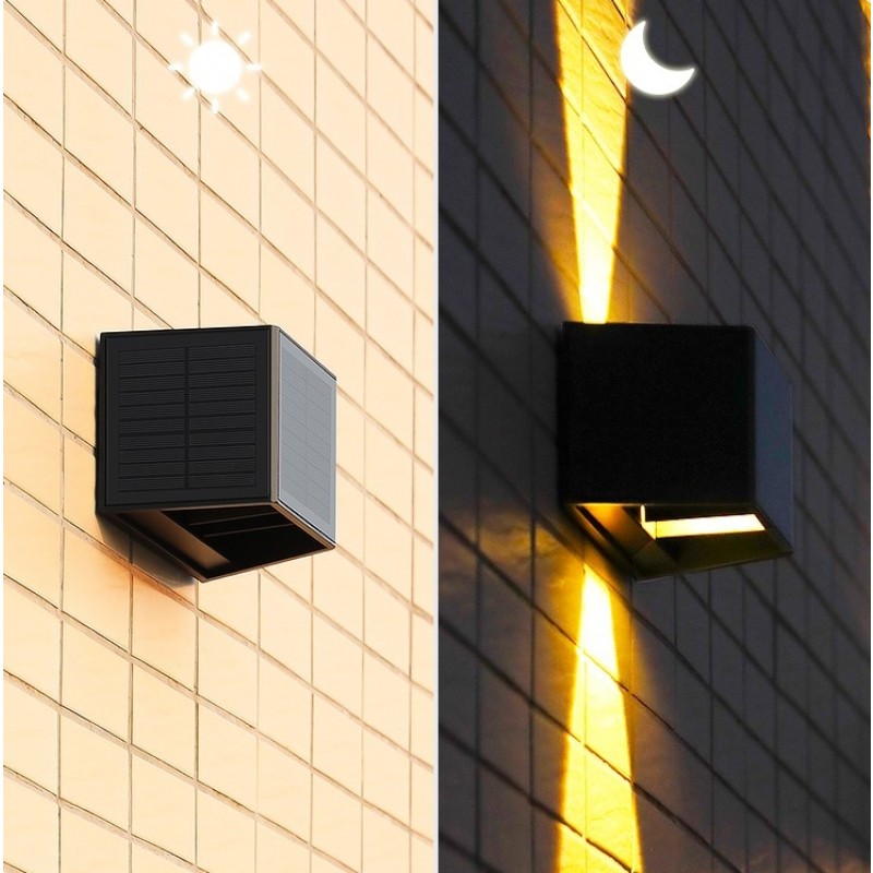 Omni solcellsvägglampa