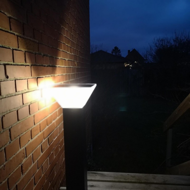 Phoenix Solcellslampa