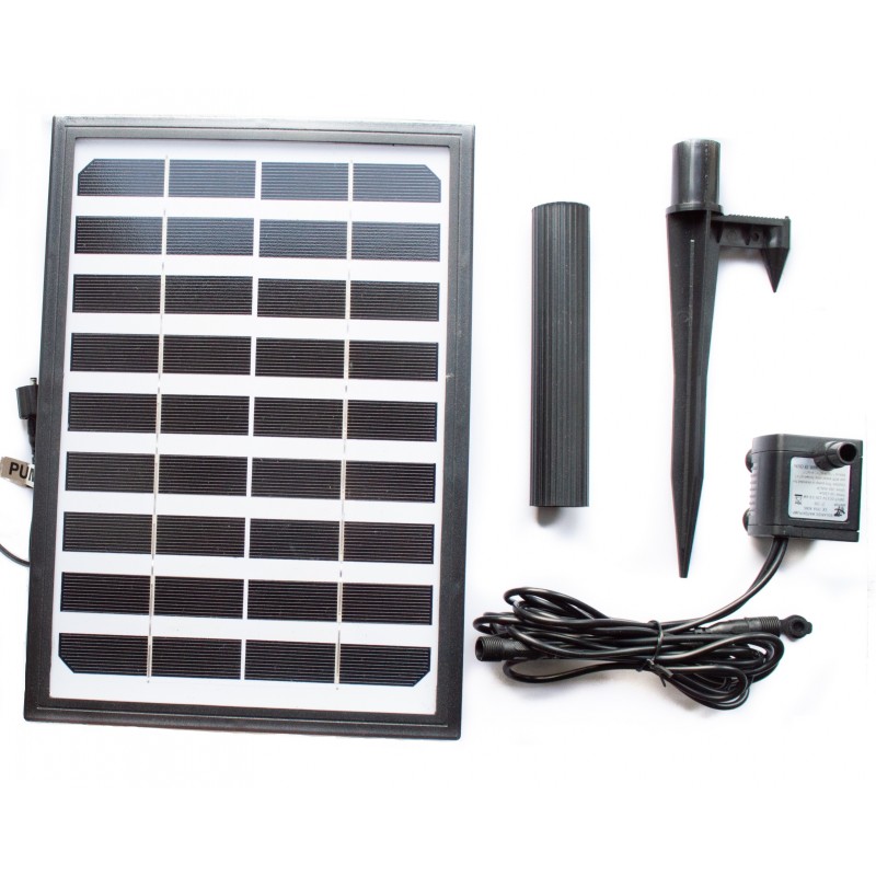 Solpanel och pump till hög fontän